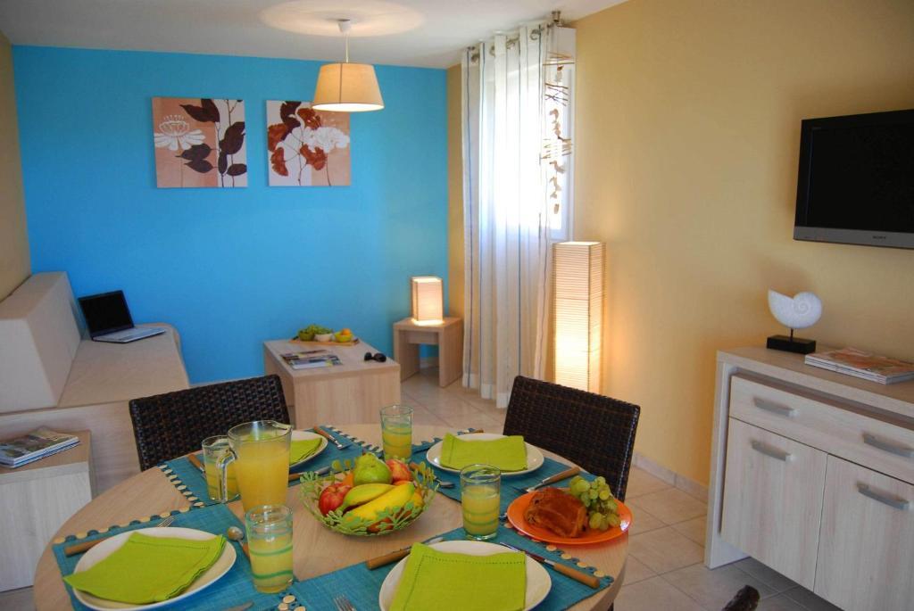 Lagrange Grand Bleu Vacances - Residence Le Mas De Torreilles Zimmer foto