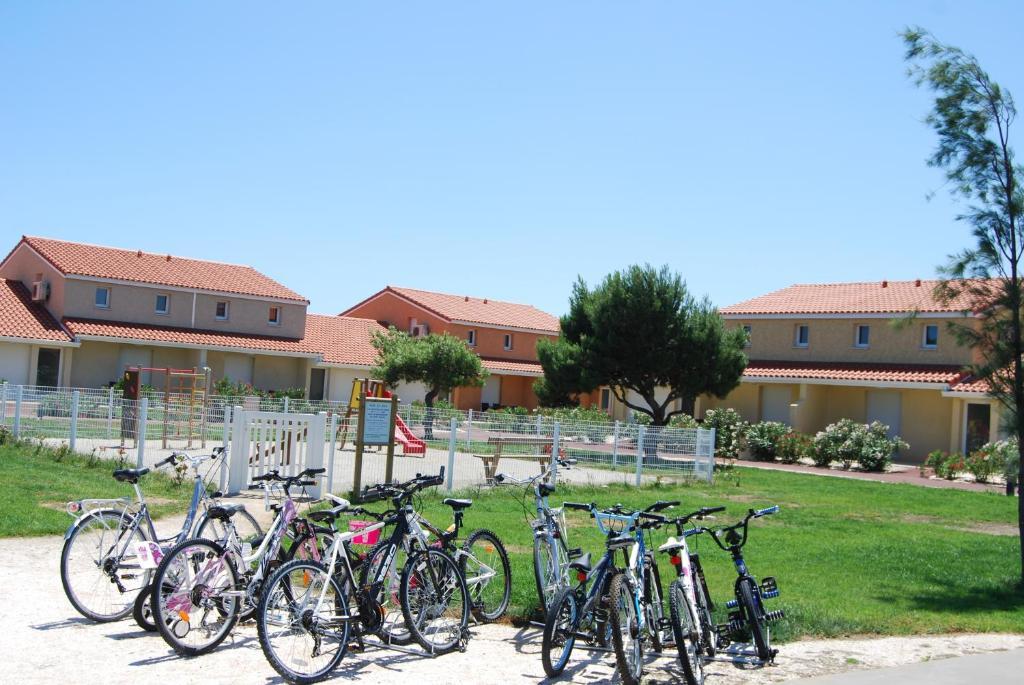 Lagrange Grand Bleu Vacances - Residence Le Mas De Torreilles Exterior foto